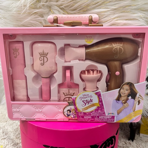 Unopened Princess style collection - Picture 1 of 3